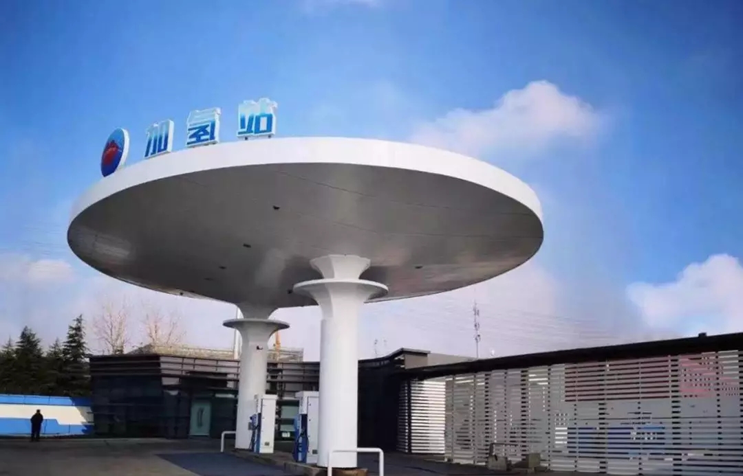 東旭藍天：以技術驅動氫能布局，國內(nèi)首個智能加氫站系統(tǒng)正式投入商用